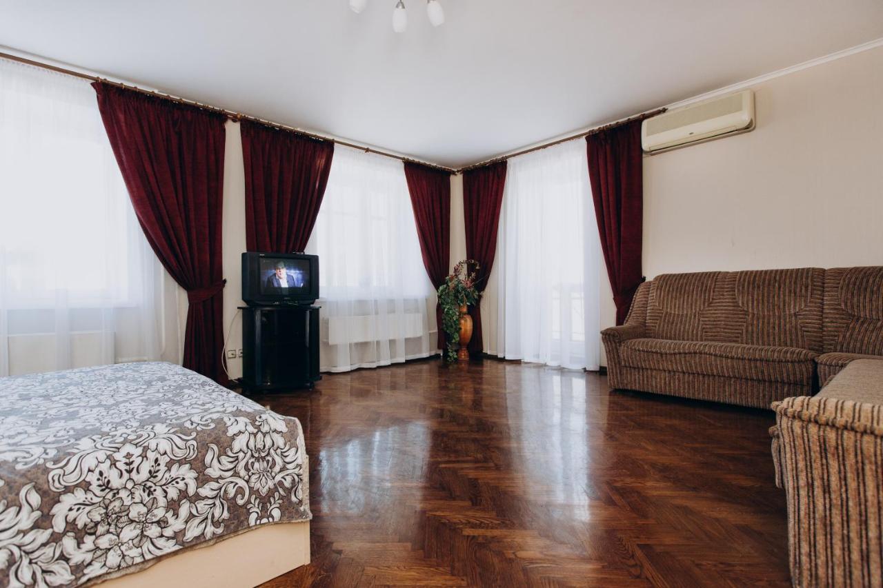 סומי Apartment Centr Neer Manufaktura On Kharkovskaya מראה חיצוני תמונה
